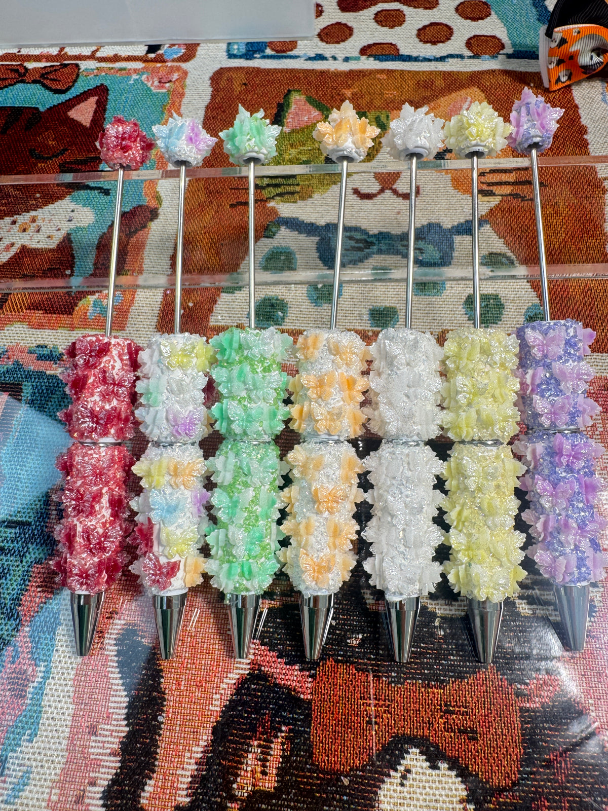 Butterfly pen